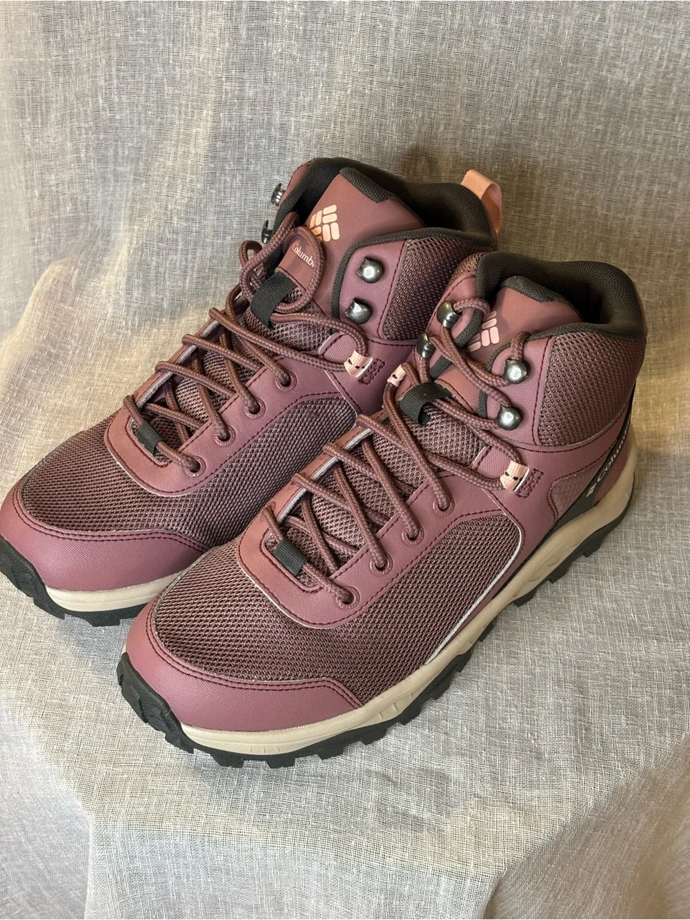 Columbia Women's Dusty Burgundy/Tan Trail Mid-Top Hiking Shoes weatherproof.